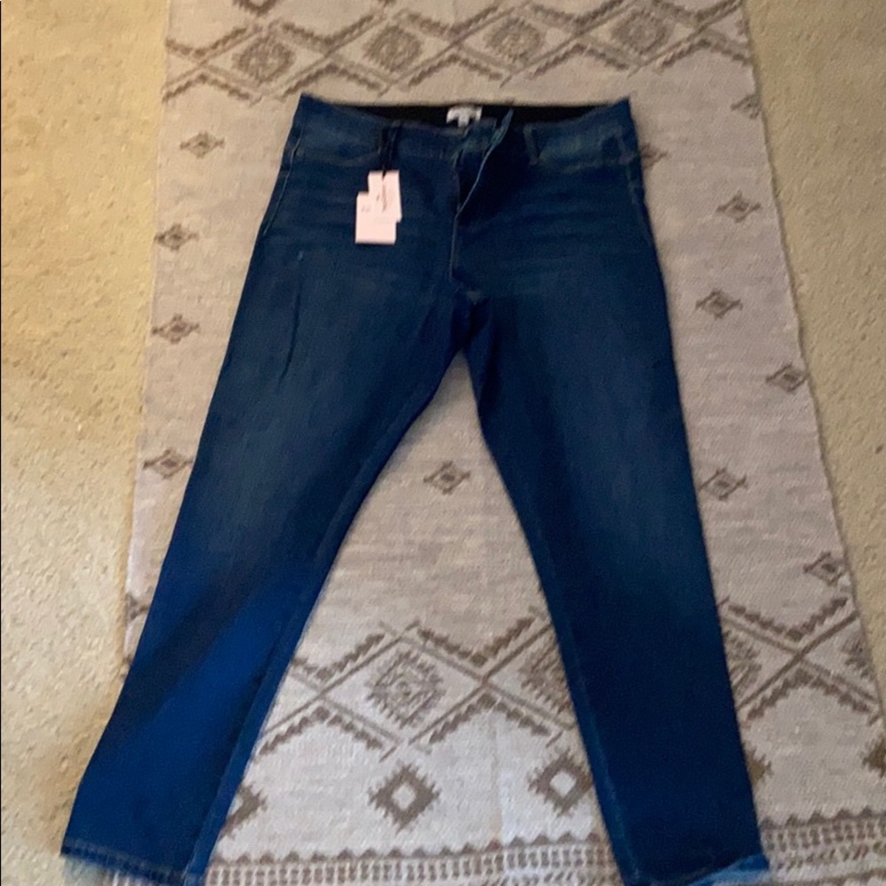 Juicy Couture Flaunt It Stretch Jeans